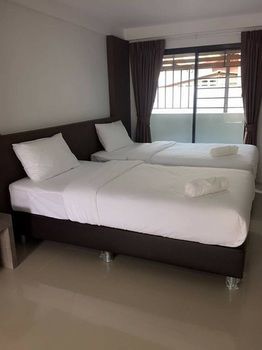 Hotel Boeing Grand à Nakhon Si Thammarat Extérieur photo